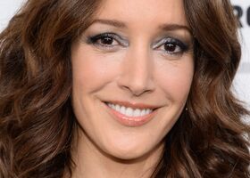 Jennifer Beals