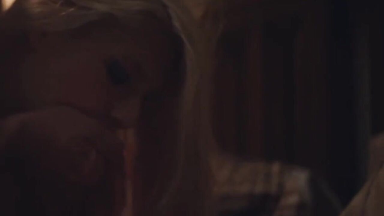 Hunter Schafer and Eric Dane sex scene - Euphoria