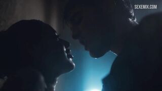 Alexa Demie kiss in the rain scene in - Euphoria