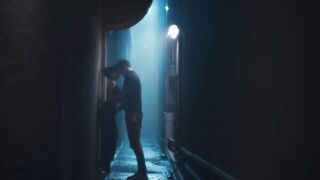 Alexa Demie kiss in the rain scene in - Euphoria