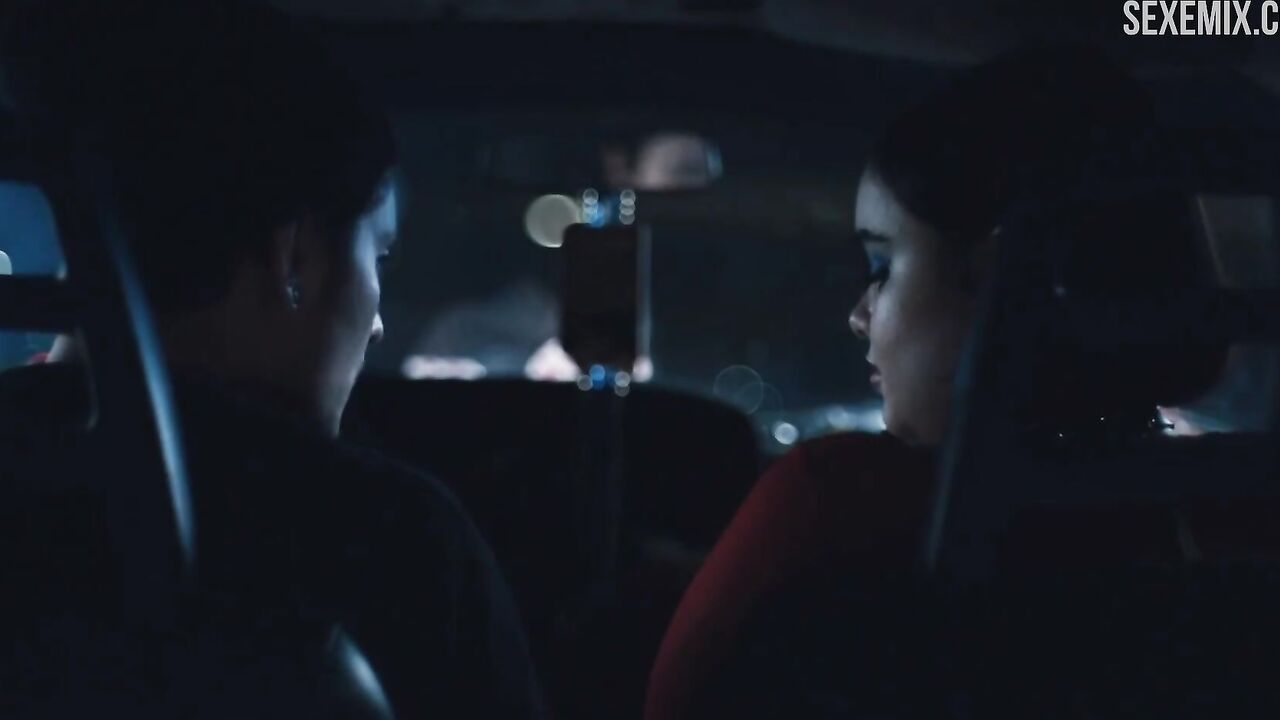 Barbie Ferreira blowjob in car, scene in - Euphoria