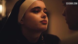 Barbie Ferreira gets cunnilingus in a bathroom, scene - Euphoria