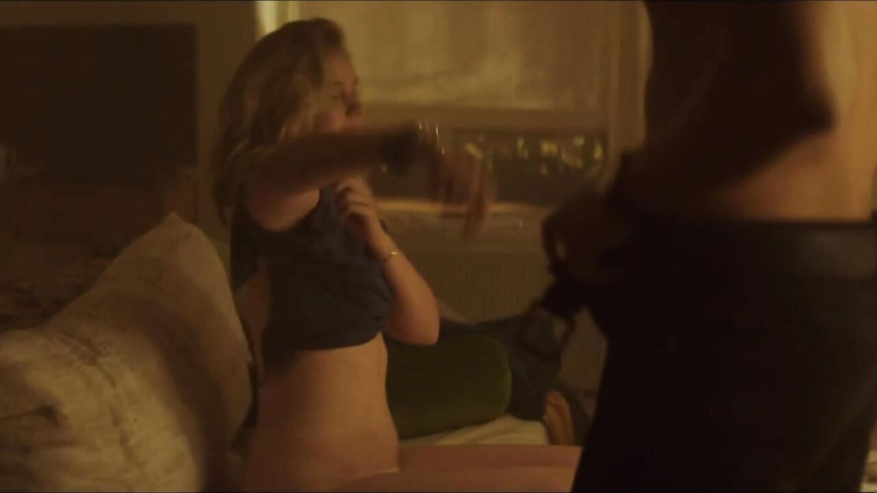 Guy spies on Elizabeth Lail sex, scene in series You