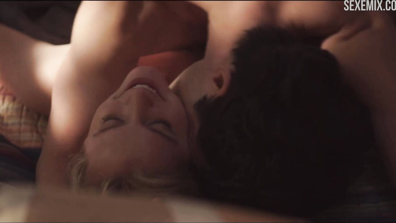 Elizabeth Lail came to the guy for sex, scene in You