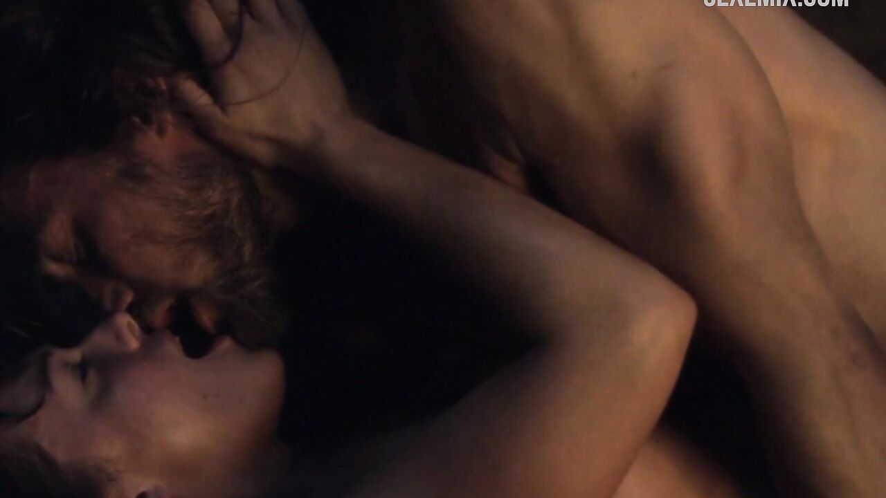 Hot Erin Cummings Having Sex, scene in Spartacus