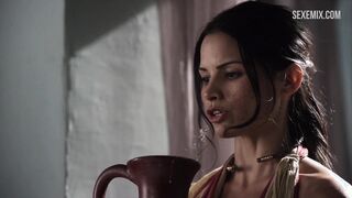 Katrina Law zeigt große Brüste und Muschi, Szene in Spartacus