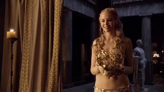 Sexy Brooke Harman scene in series - Spartacus