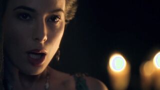 Jaime Murray spies on Lucy Lawless during sex, scene in Spartacus