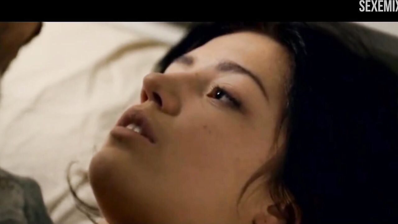 Adele Exarchopoulos Sex Scene In The Women's Prison - Down by Love