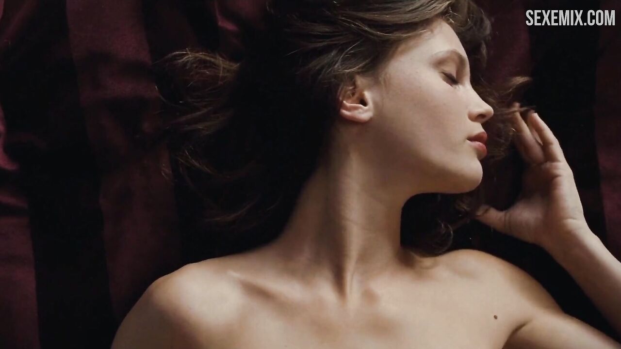 Marine Vacth sex scene in - Young & Beautiful