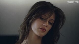 Genç ve Güzel'deki Marine Vacth Cowgirl Seks sahnesi