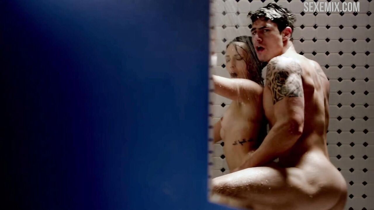 Scheana Shay  Sex In Shower scene in - Femme Fatales