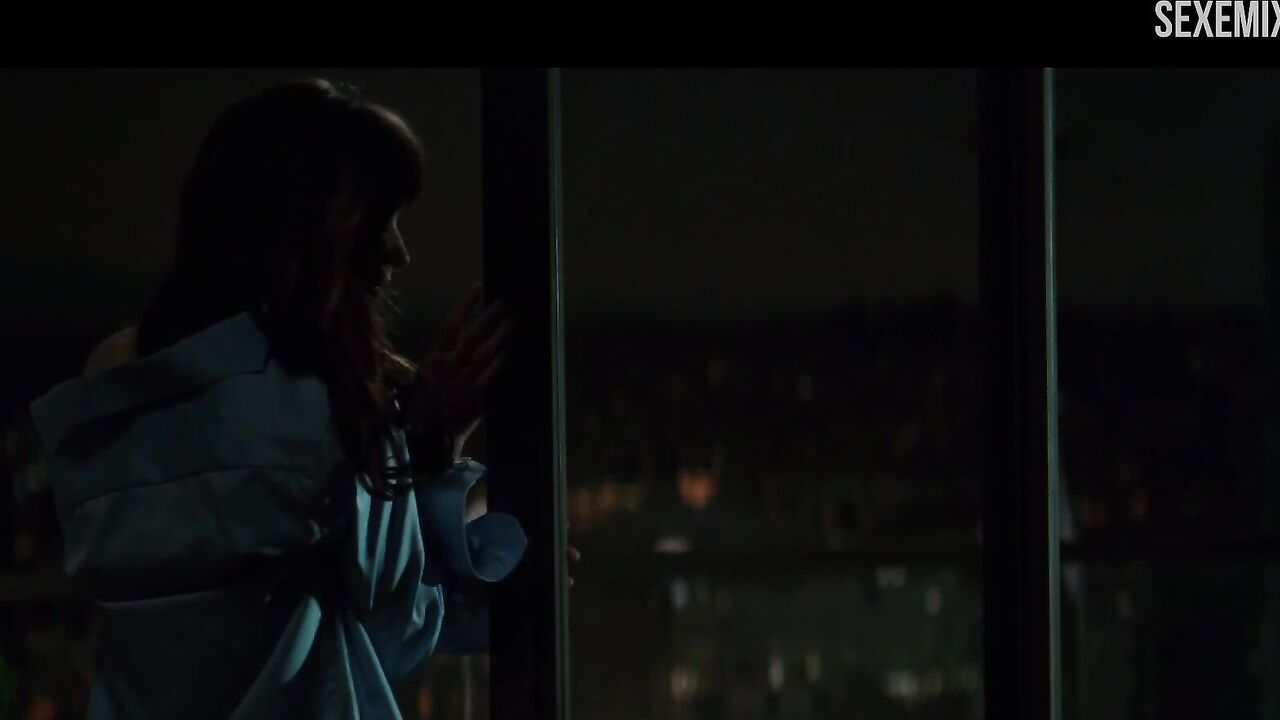 Naked Dakota Johnson near the window, scene - Fifty Shades Darker