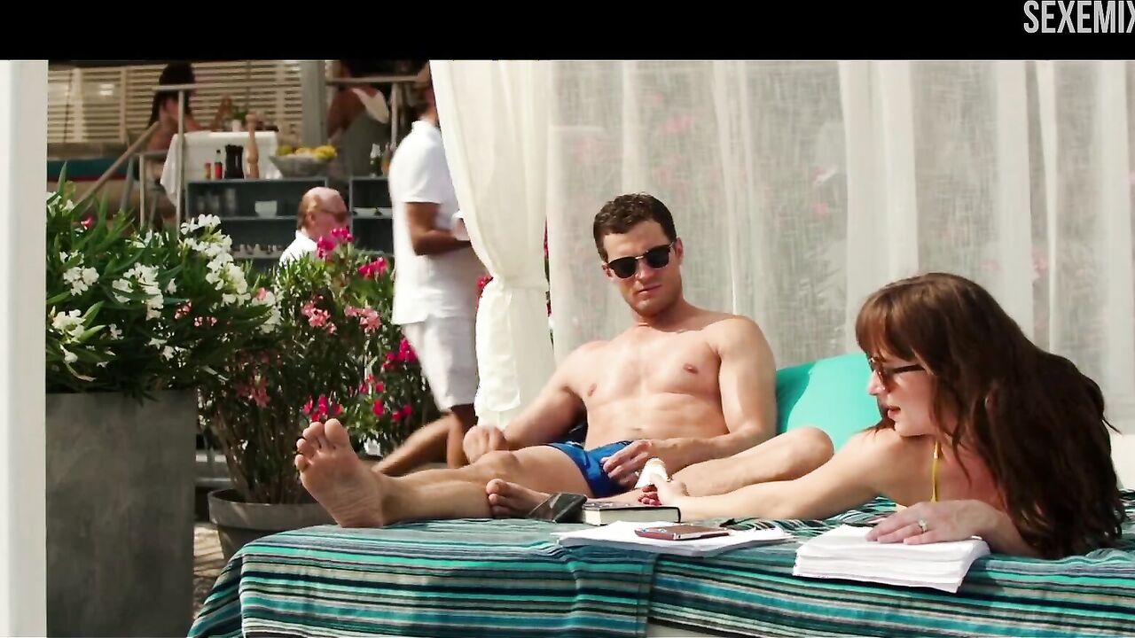 Nude Dakota Johnson on the Beach scene in Fifty Shades Freed