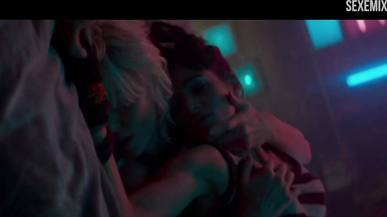 Sexy Sofia Boutella Lesbian scene in Atomic Blonde