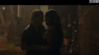 Erika Linder and Natalie Krill kissing scene in Below Her Mouth