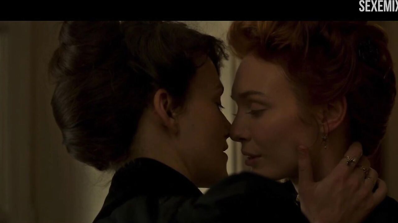 Sexy Eleanor Tomlinson kiss scene in Colette