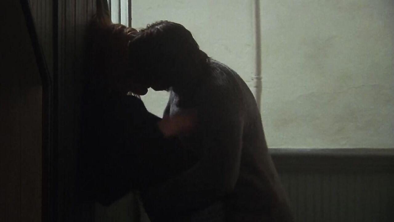 Wet Diane Lane Gets Fucked From Behind scene in Unfaithful