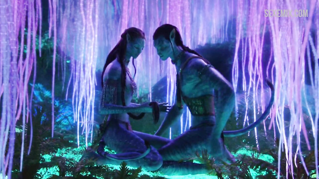 Jake Sully and Neytiri sex scene in Avatar