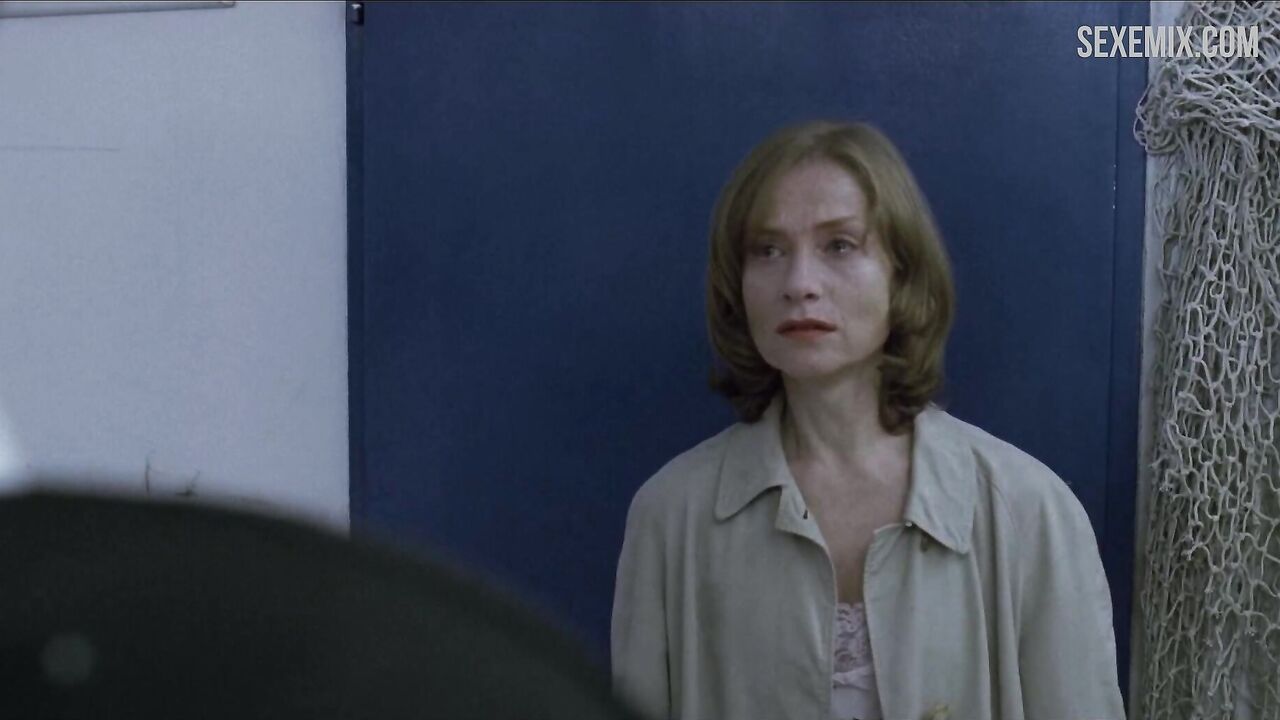 Isabelle Huppert Fucking in floor, scene in Piano Teacher