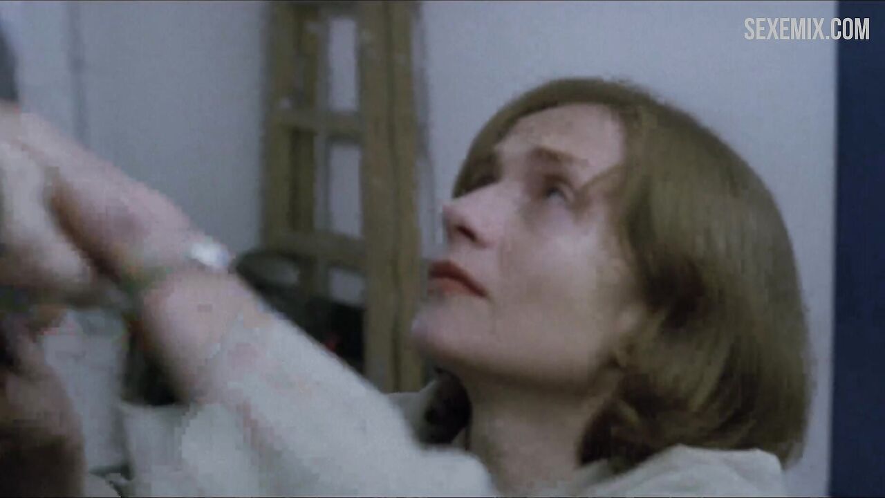 Isabelle Huppert Fucking in floor, scene in Piano Teacher