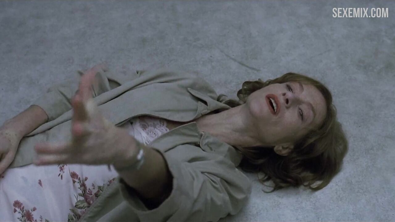 Isabelle Huppert Fucking in floor, scene in Piano Teacher