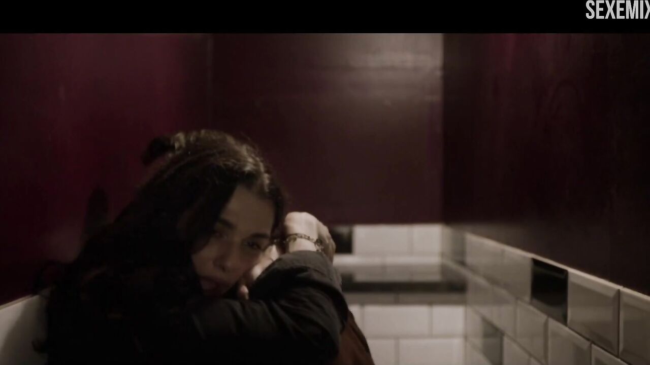 Rachel Weisz Toilet Fuck, scene in Disobedience