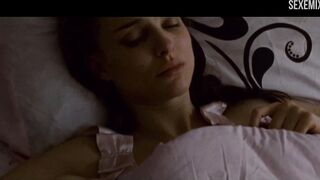 Natalie Portman masturbates in bed, scene in Black Swan