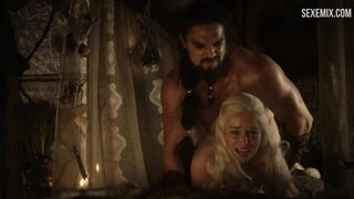 Emilia Clarke doggy style, scene in Game of Thrones