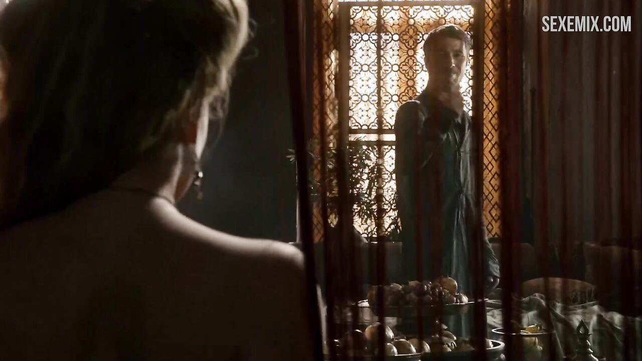 Emily Diamond naked breasts scene in Game of Thrones