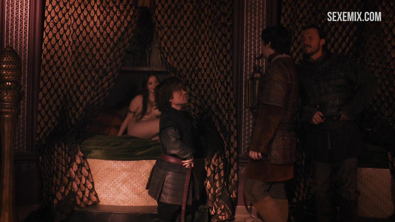 Naked Josephine Gillan breasts scene in Game of Thrones