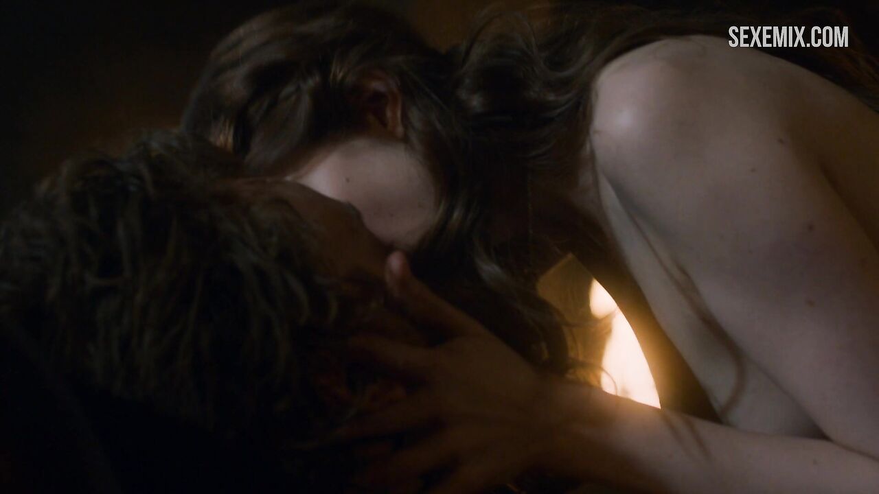 Sex with Charlotte Hope  and Stephanie Blacker's caresses, scene in Game of Thrones