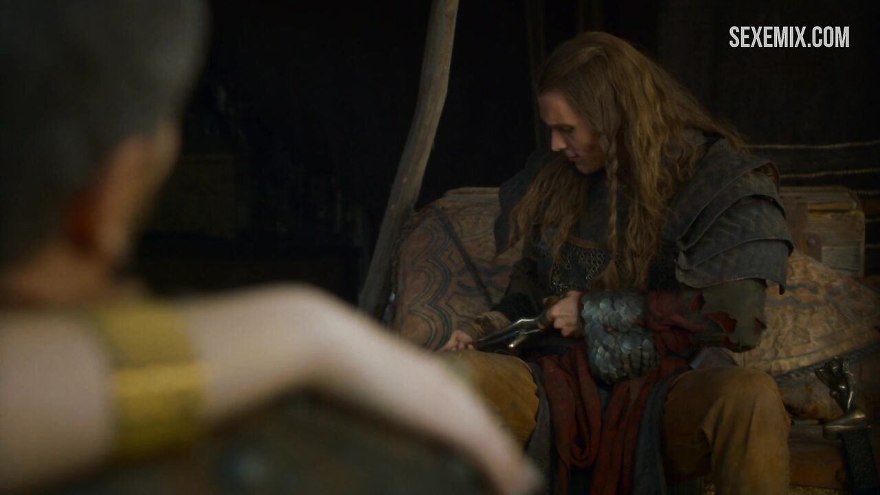 Sexy Talita Luke-Erdley, erotic scene in Game of Thrones