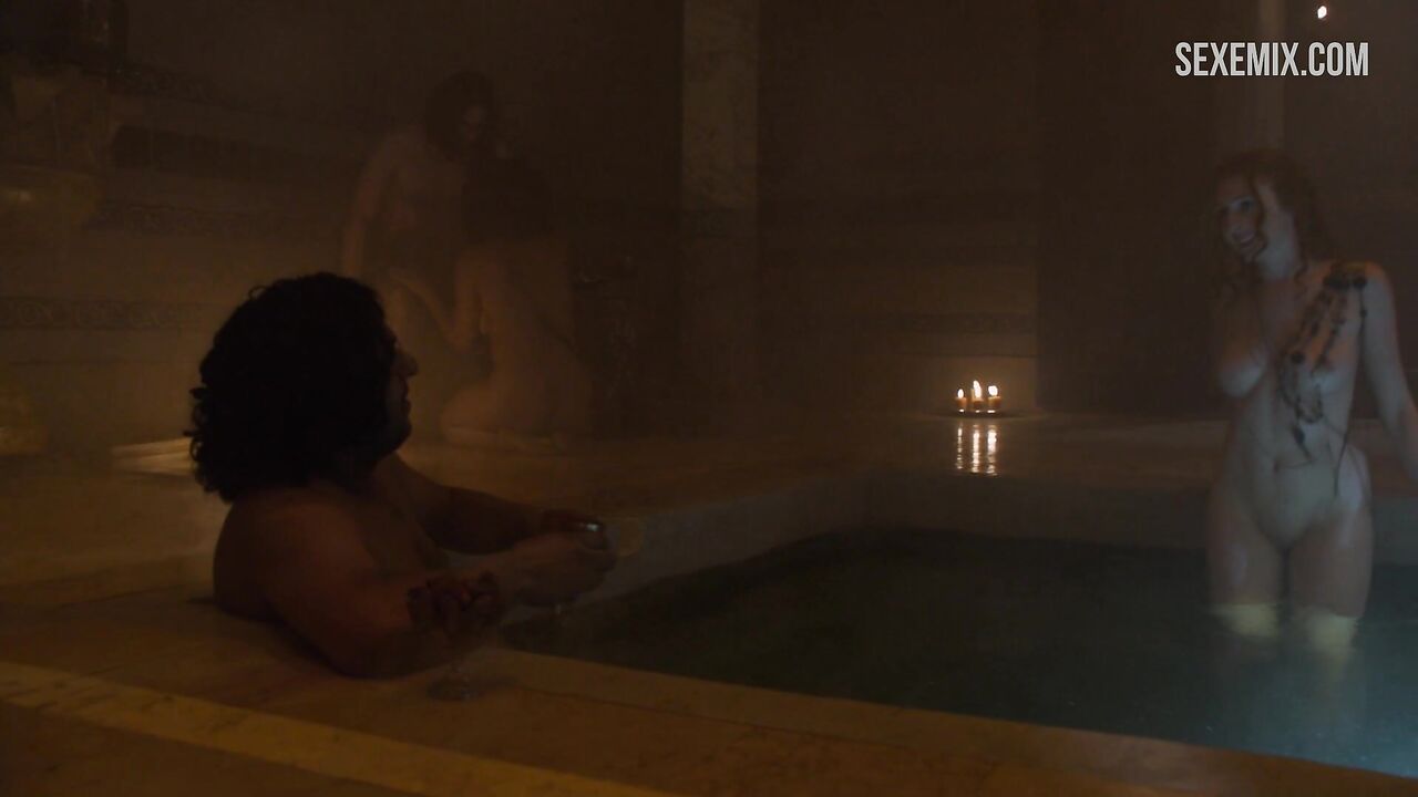 Sarine Sofair and Samantha Bentley bathing in the bathroom, scene in Game of Thrones