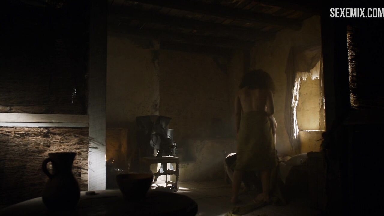 Meena Rayann Sexy , Erotic scene in Game of Thrones