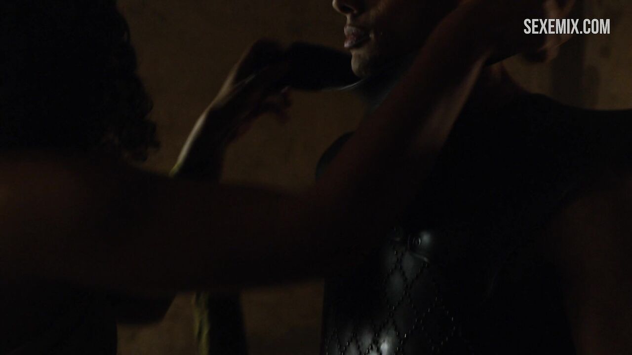 Meena Rayann Sexy , Erotic scene in Game of Thrones