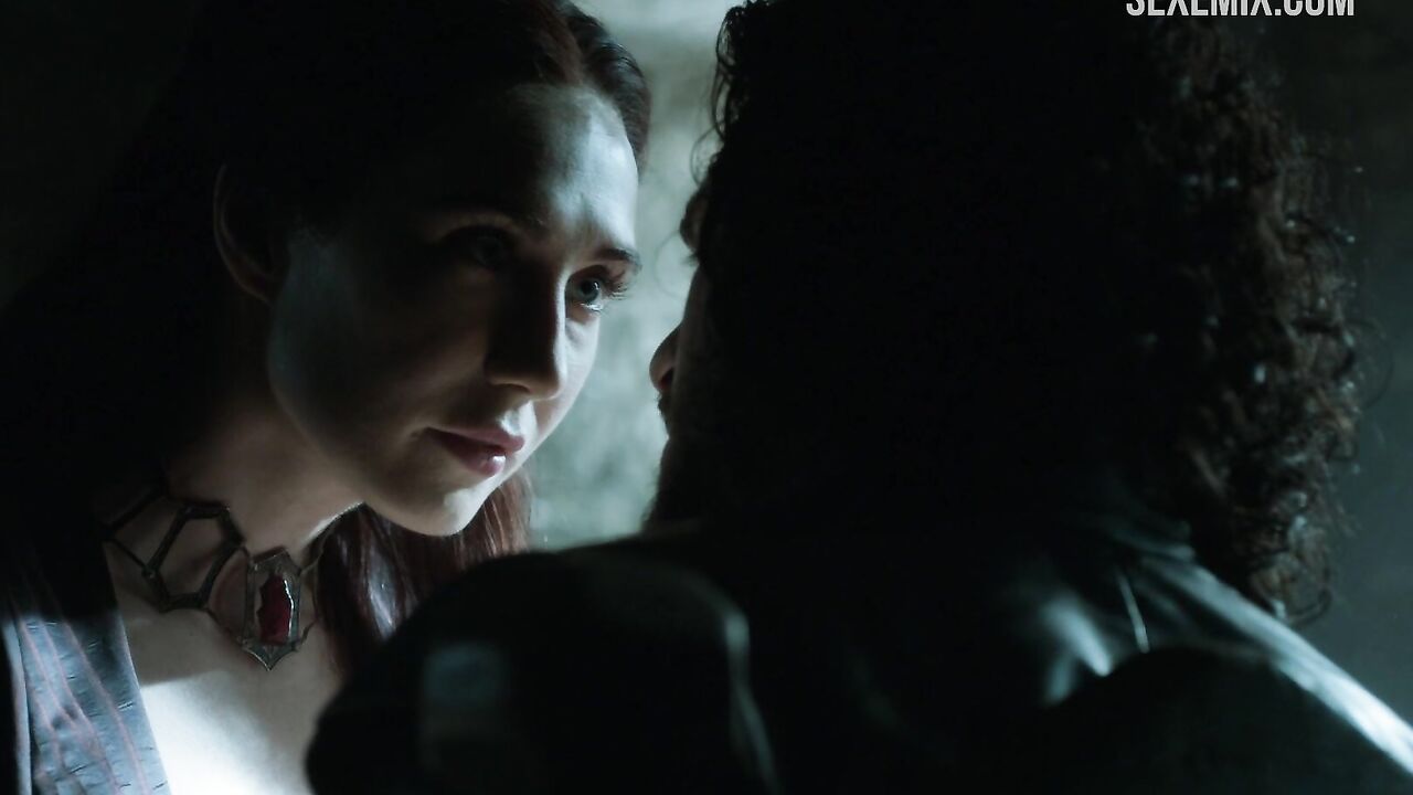 Carice van Houten seduces scene in Game of Thrones