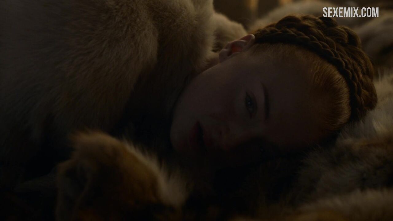 Sophie Turner fucked doggy style, scene in Game of Thrones