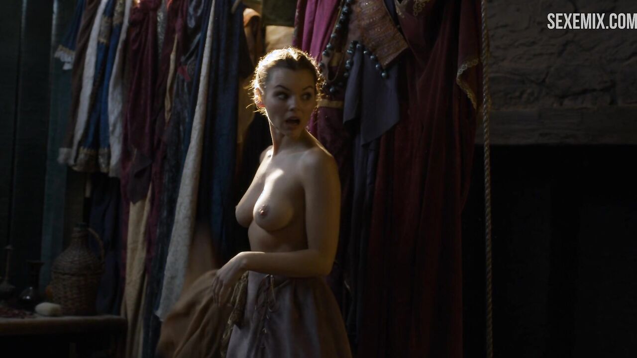 Eline Powell Naked Breasts, scene in Game of Thrones