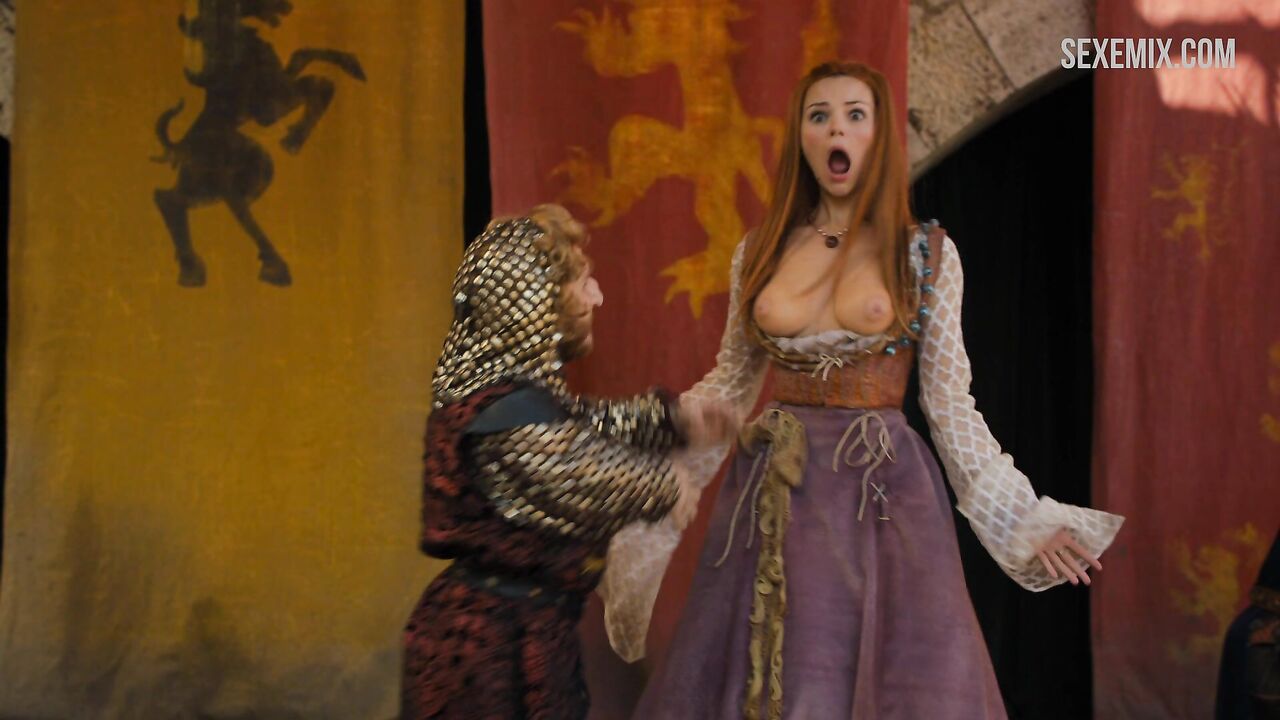 Eline Powell Sexy breasts, scene in Game of Thrones