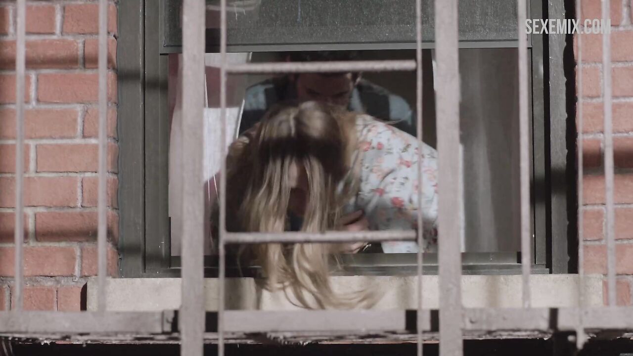 Jemima Kirke fucked hard doggystyle near the window, scene in Girls