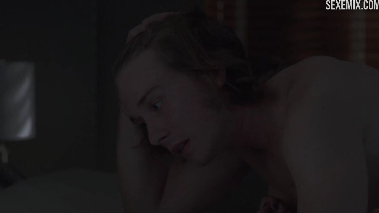 Awkward sex with Lena Dunham, scene in Girls