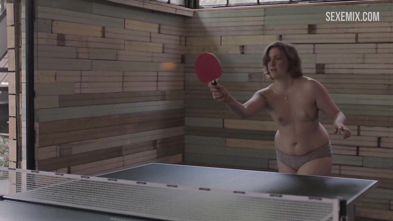 Lena Dunham  without bra plays table tennis, scene in Girls