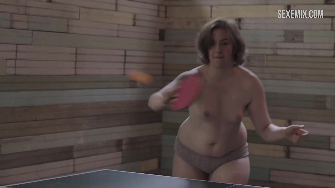 Lena Dunham  without bra plays table tennis, scene in Girls