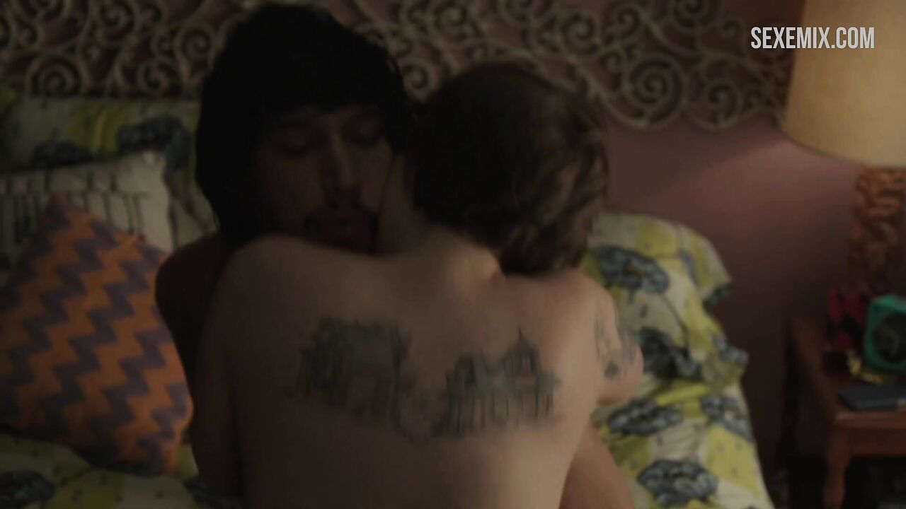 Lena Dunham fucked on the bed, scene in Girls