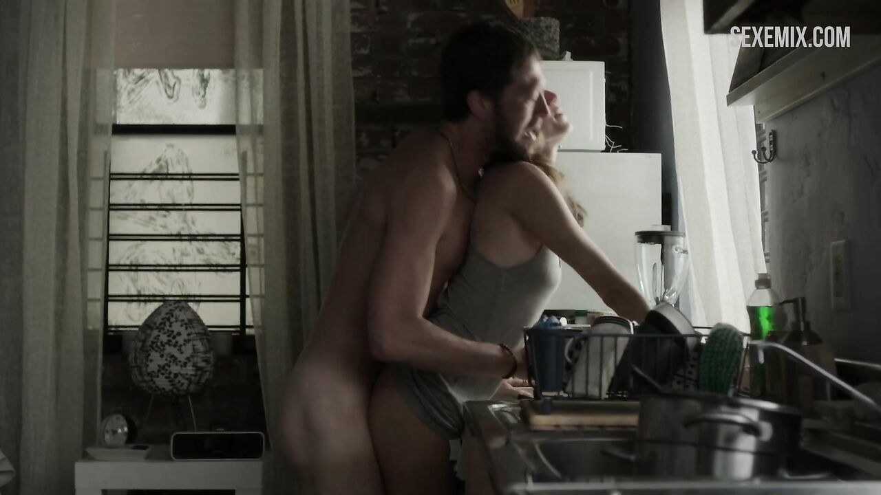 Allison Williams gets pussy licked and fucked from behind, scene in Girls