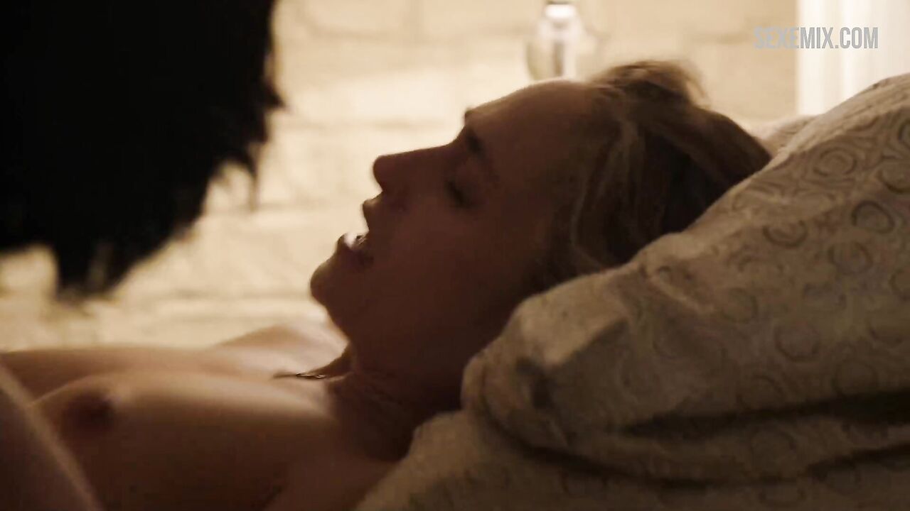 Intense sex with Jemima Kirke, scene in Girls