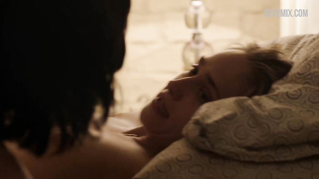 Intense sex with Jemima Kirke, scene in Girls