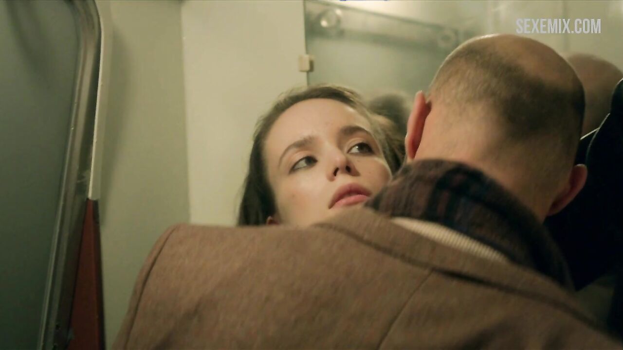 Stacy Martin sex in train toilet, scene in Nymphomaniac: Vol. I