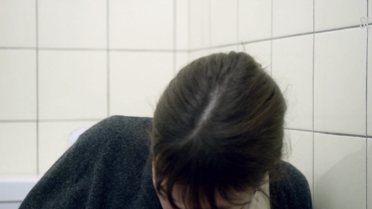 Charlotte Gainsbourg masturbates while sitting in the toilet, scene in Nymphomaniac: Vol. II